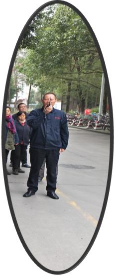 四川天馬玻璃有限公司急救安全知識培訓(xùn)暨應(yīng)急疏散和消防滅火演練活動報道(圖5) 四川天馬玻璃有限公司急救安全知識培訓(xùn)暨應(yīng)急疏散和消防滅火演練活動報道(圖5)